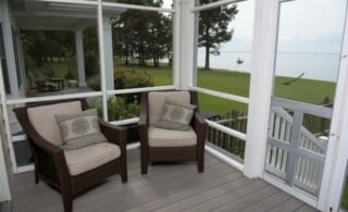 Screened in porch