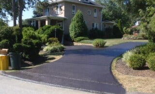 Sealing a driveway