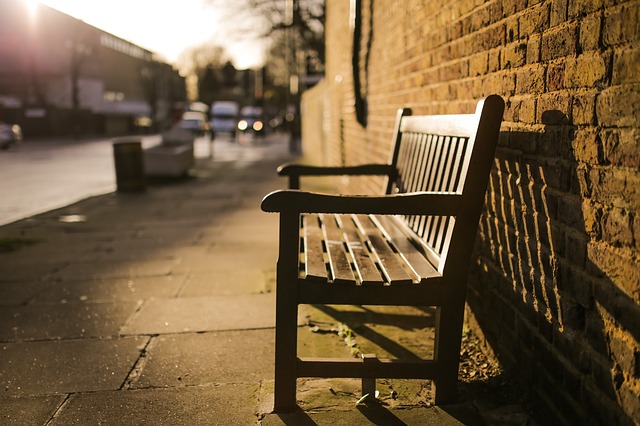 Sidewalk bench