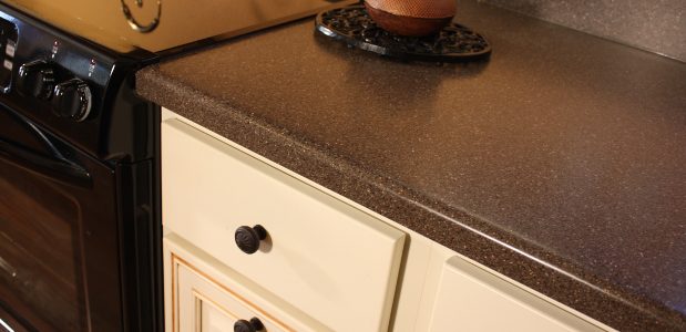 Glossy laminate countertops Glossy laminate countertops