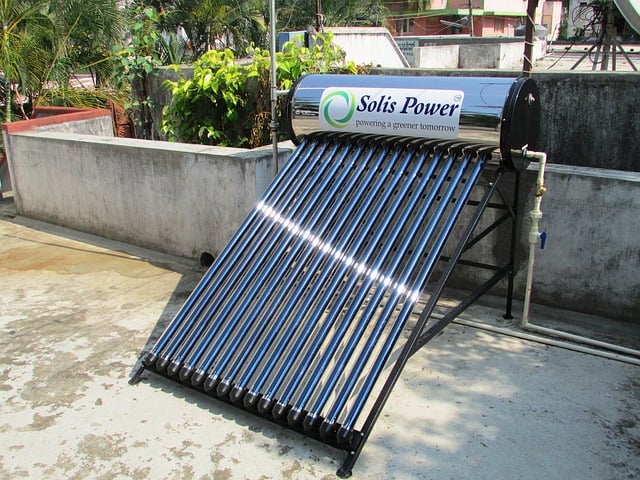 Solar water heater