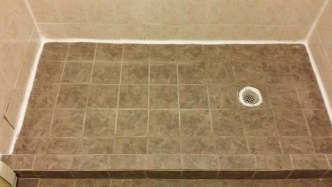 Regrout Your Tile In 10 Steps Homeadvisor, How To Regrout A Tiled Bathroom Floor