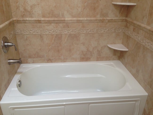Repair A Fiberglass Tub Shower Pan, What Is The Standard Size Of A Mobile Home Bathtub