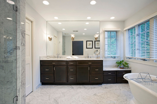 Modern Bathroom