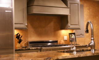 Plaster Walls in Kitchen