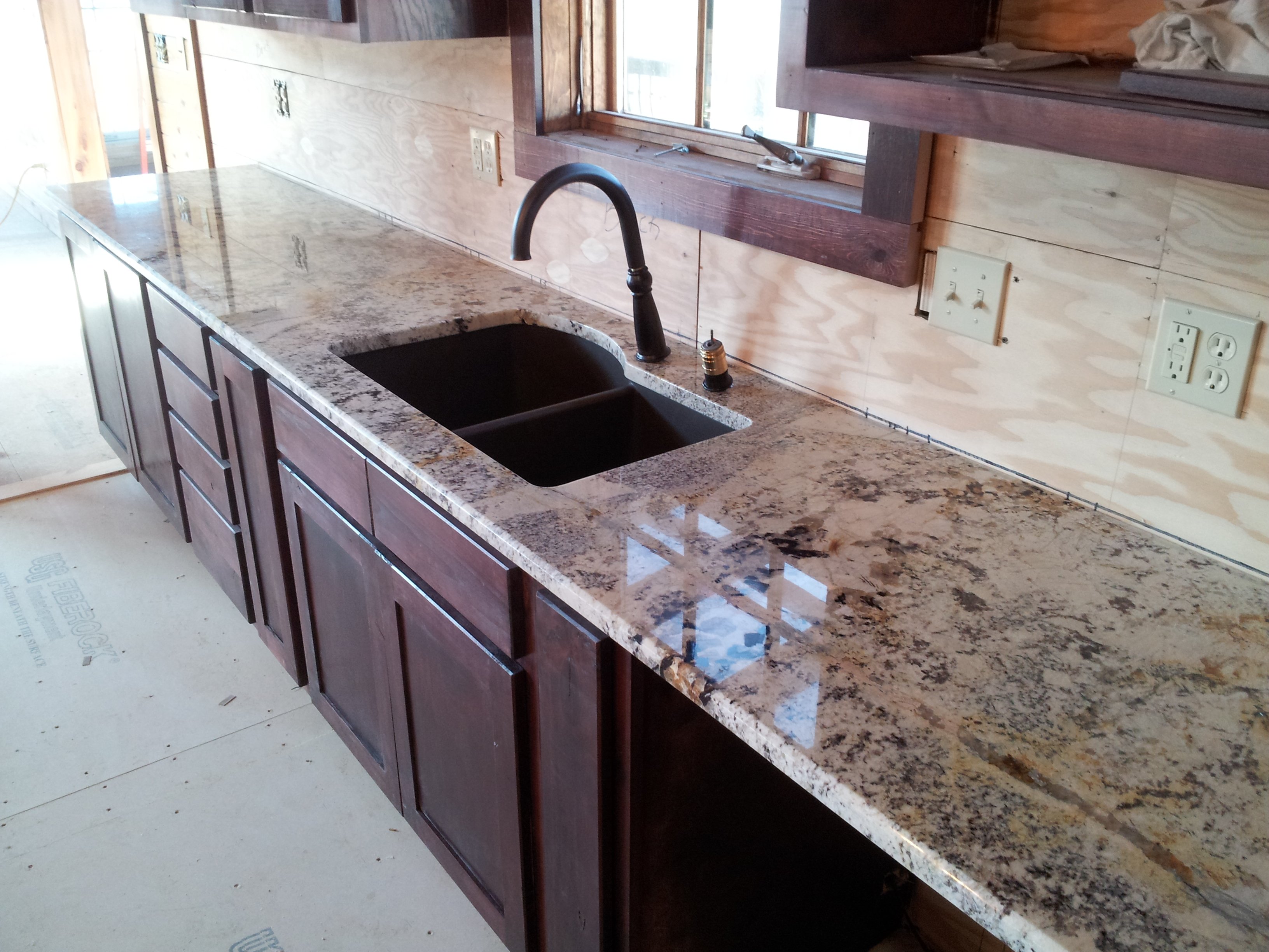 The Best Granite Countertop Alternatives For Your Home The Best Granite Countertop Alternatives For Your Home