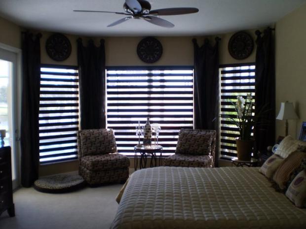 Wood Blinds 