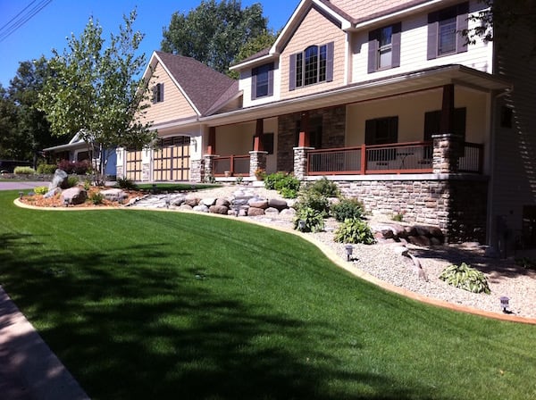 Custom Landscape Curbing