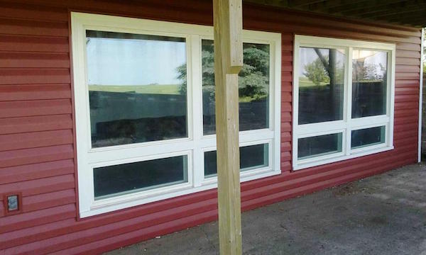 Thermal vinyl siding