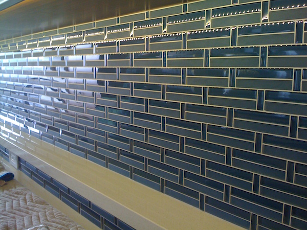 Wall tile