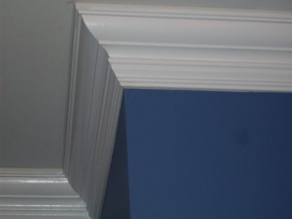 Basic crown molding