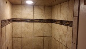 Ceramic wall tile