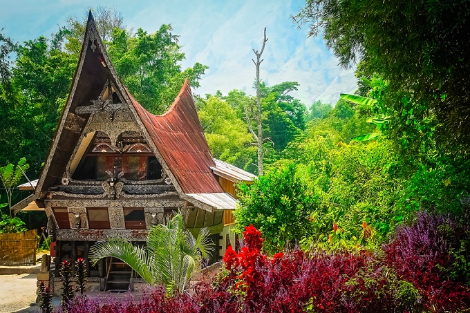 indonesian batak house