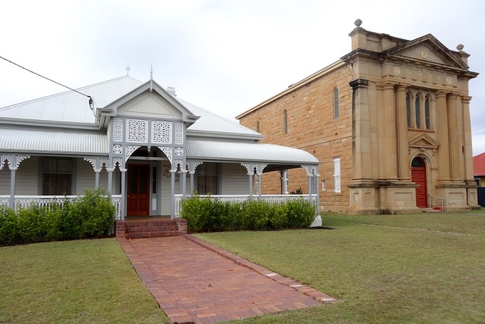 queenlander house in australia