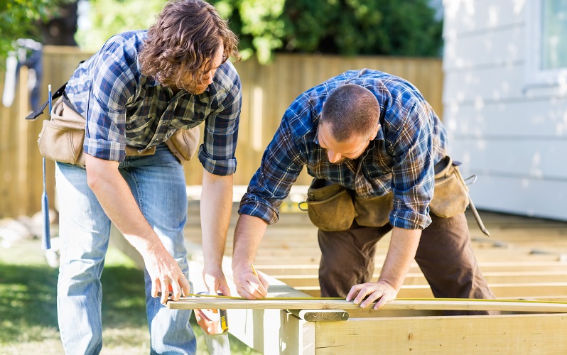 laying deck boards