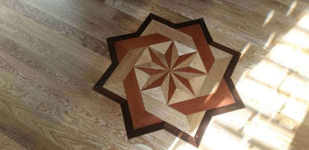 Hardwood Floor Brass Inlay  Inlay flooring, Wood floor pattern