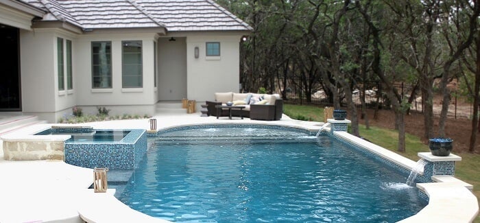 An Above Ground Swimming Pool, Above Ground Pool Deck Cost Per Square Foot