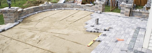 2020 Stamped Concrete vs. Pavers: Costs for Patios or ...